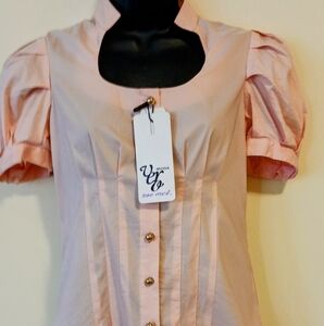 Y2K Moda pink cotton blouse/top stunning body, gold button sz. Med.